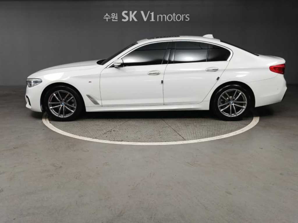 BMW 5 Series - Vista 3