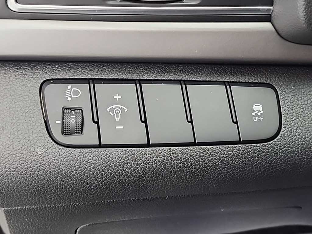 HYUNDAI Avante 2018 Blanco - Importación desde Corea - HF Imports Iquique - Foto 18