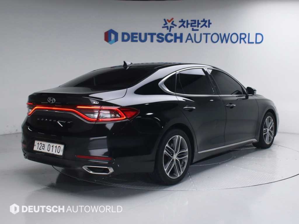 HYUNDAI Grandeur - Vista 4