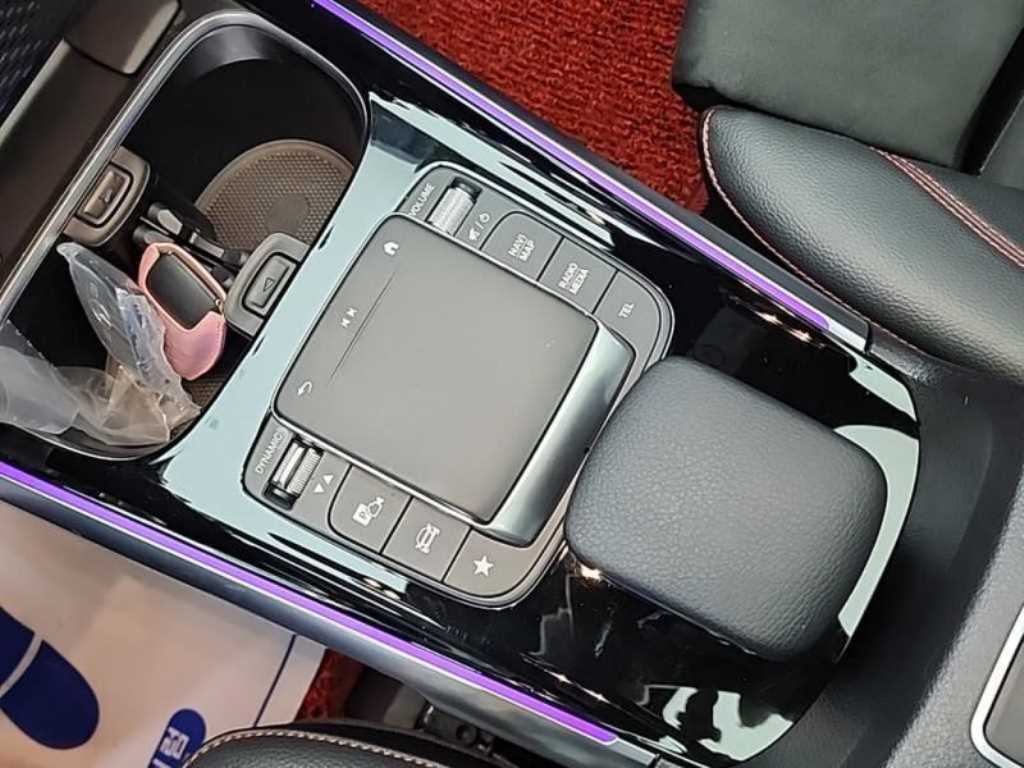 Mercedes Benz GLB Class 2021 Blanco - Importación desde Corea - HF Imports Iquique - Foto 19