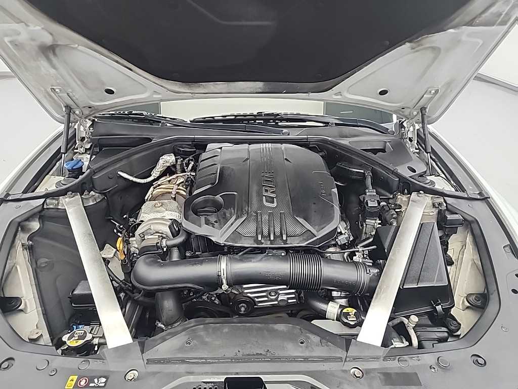 Genesis G70 - Vista 5