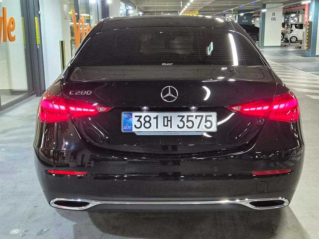 Mercedes Benz C Class - Vista 5