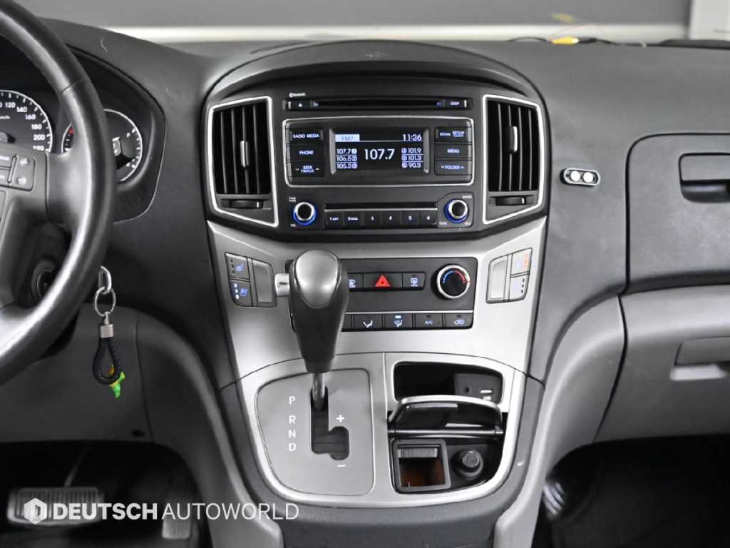 HYUNDAI Starex 2019 Plateado - Importación desde Corea - HF Imports Iquique - Foto 15