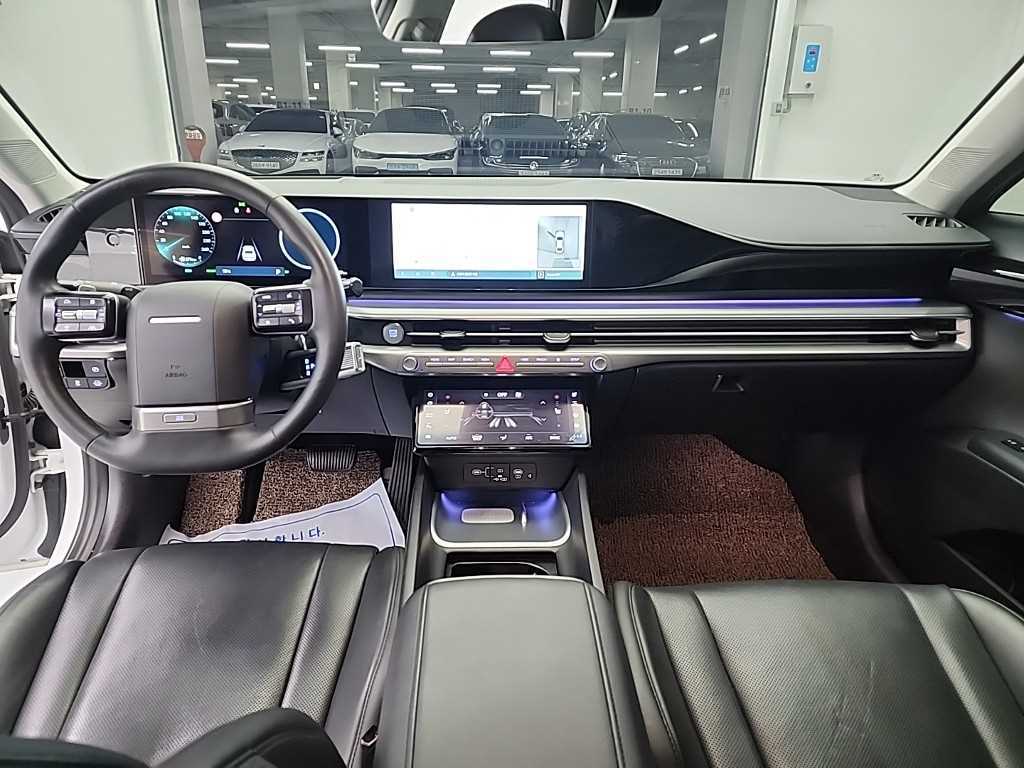 HYUNDAI Grandeur - Vista 7