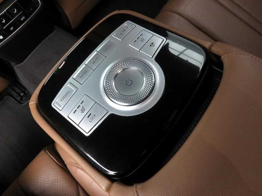 Genesis G80 - Vista 9