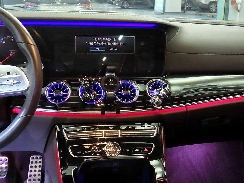 Mercedes Benz CLS Class - Vista 11