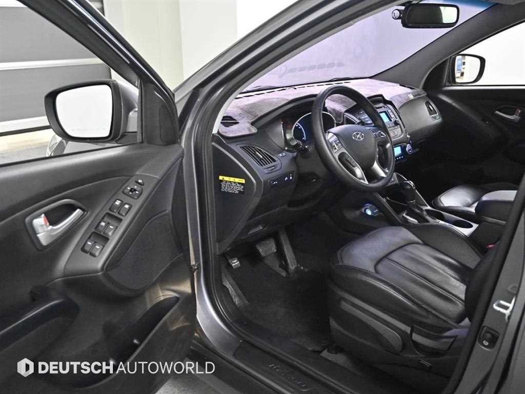 HYUNDAI Tucson - Vista 10