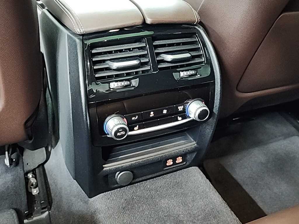 BMW 5 Series 2022 Negro - Importación desde Corea - HF Imports Iquique - Foto 13