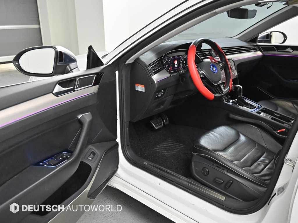 Volkswagen Arteon - Vista 11