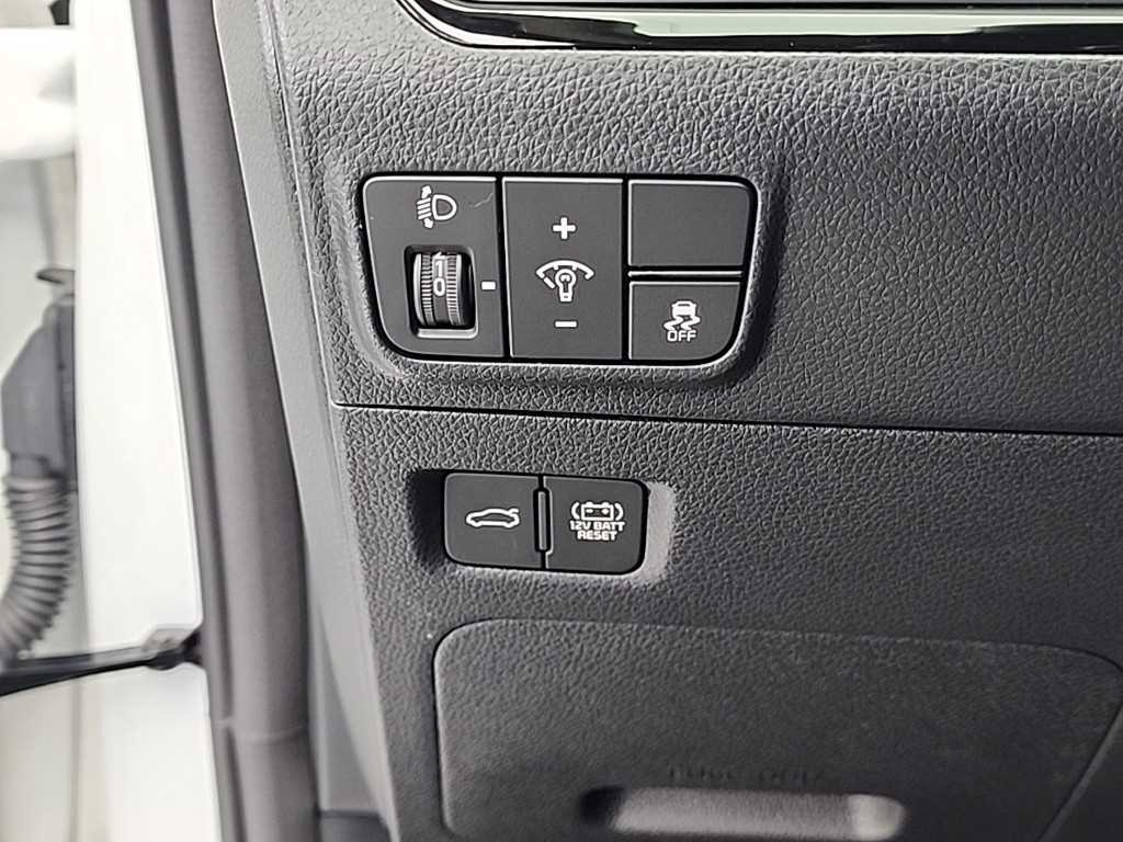 KIA K5 2025 Blanco - Importación desde Corea - HF Imports Iquique - Foto 17