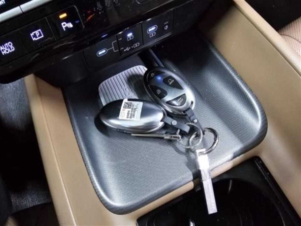 HYUNDAI Grandeur 2023 Blanco - Importación desde Corea - HF Imports Iquique - Foto 17