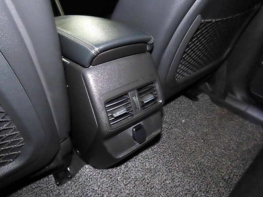 SAMSUNG QM6 2017 Blanco - Importación desde Corea - HF Imports Iquique - Foto 15