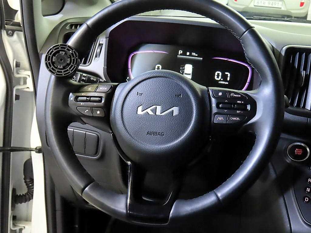 KIA Ray - Vista 8
