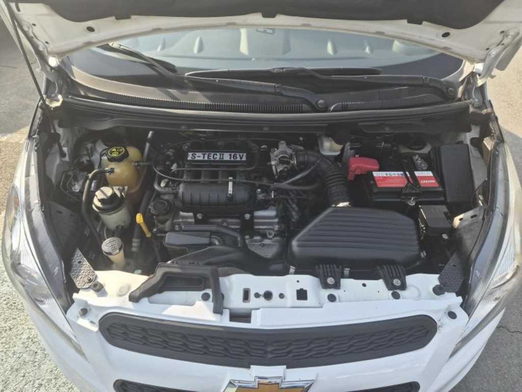 Chevrolet Spark - Vista 12