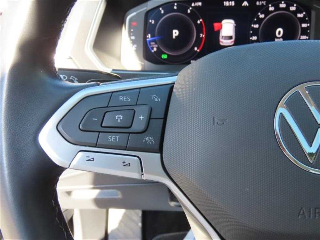 Volkswagen Tiguan - Vista 11