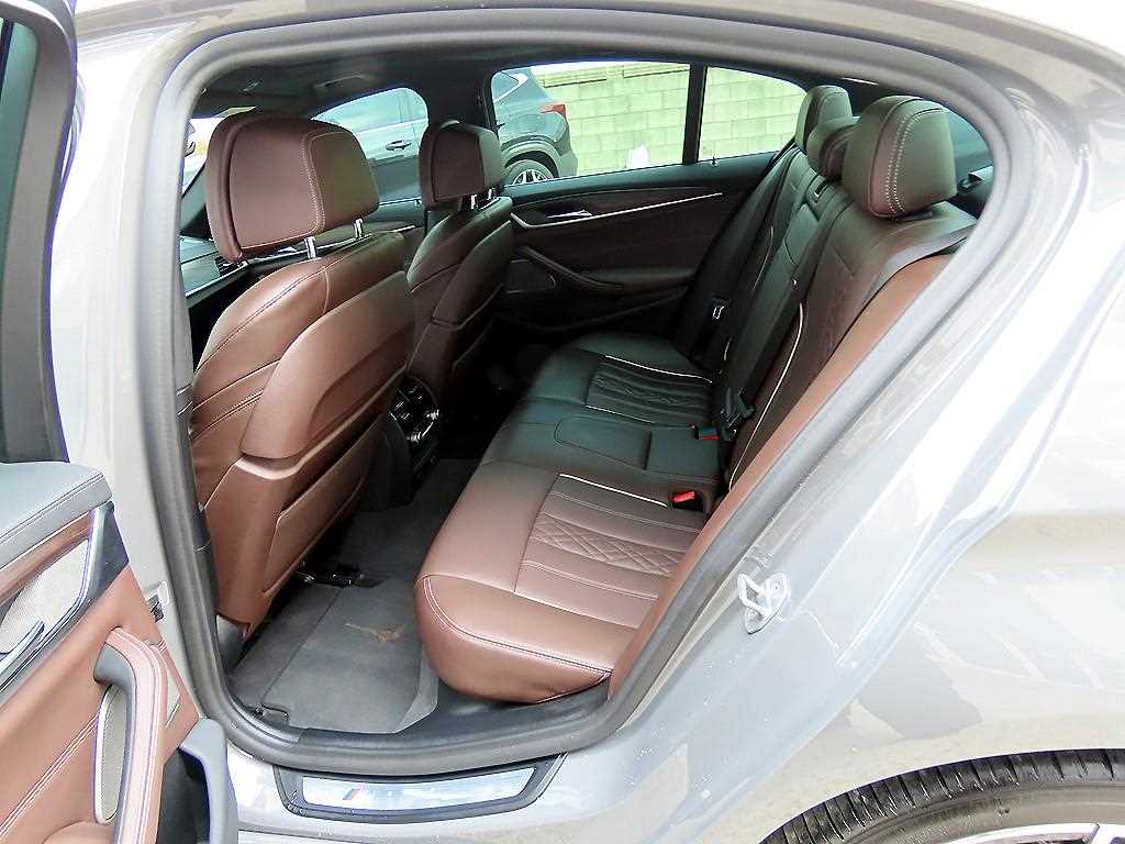 BMW 5 Series - Vista 6