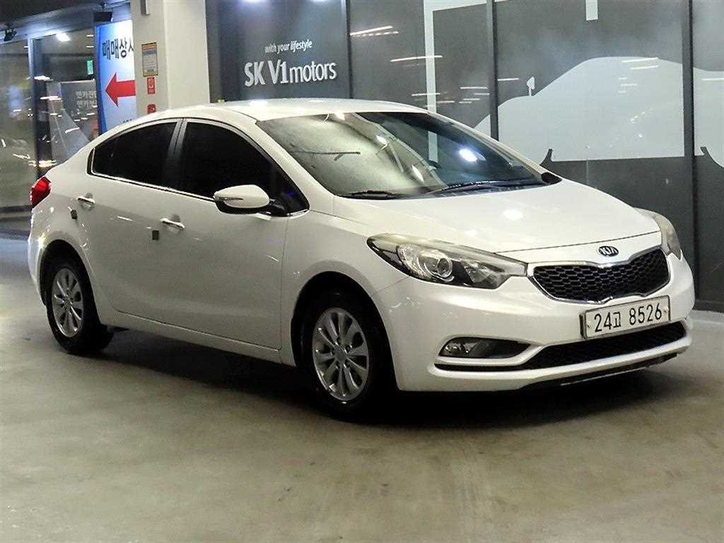 KIA K3 2015 Blanco - Importación desde Corea - HF Imports Iquique - Foto 1