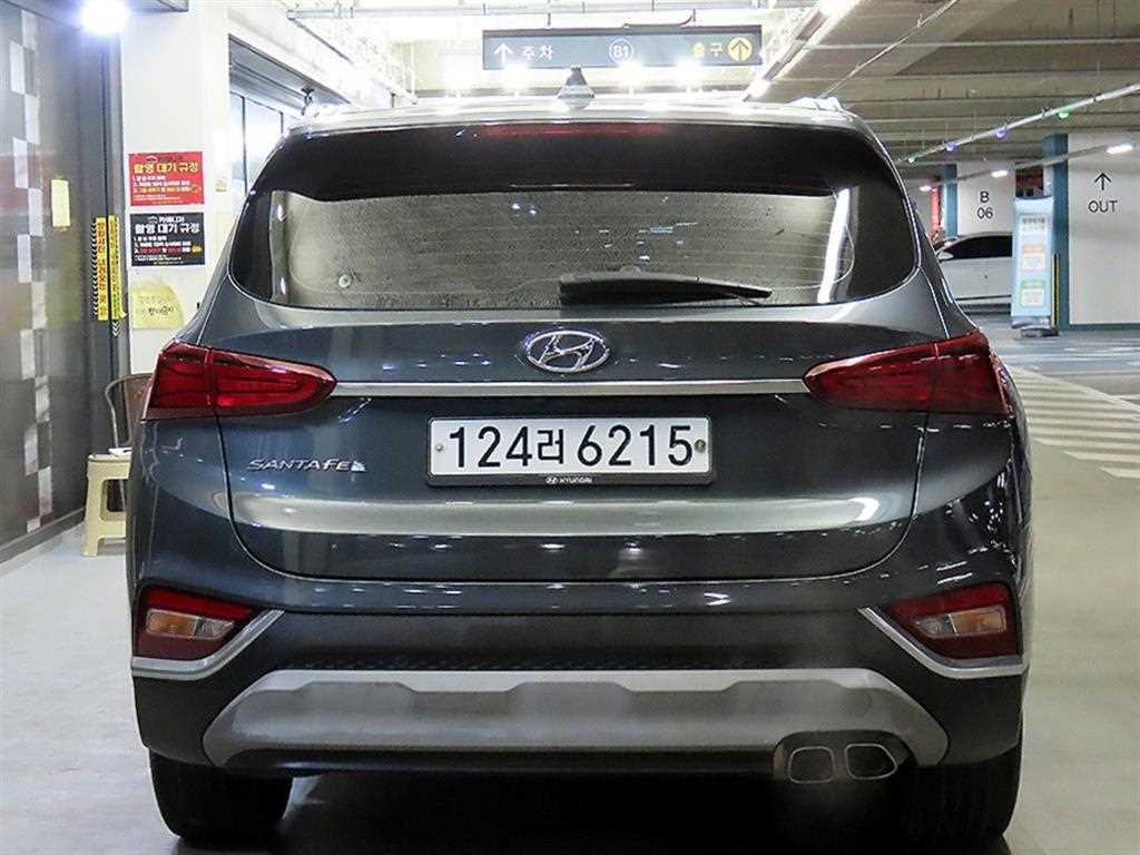 HYUNDAI Santa Fe - Vista 5