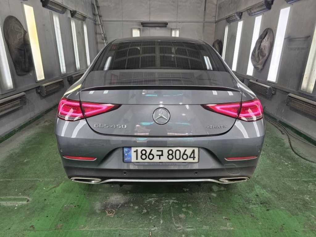 Mercedes Benz CLS Class - Vista 4