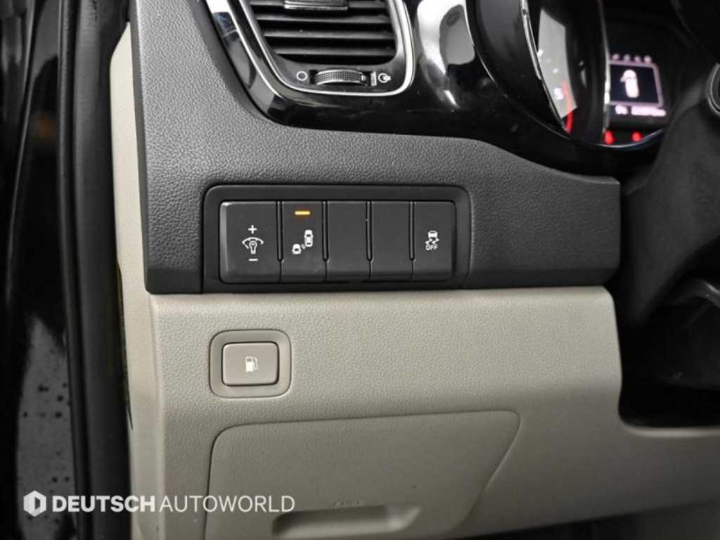 KIA Carnival 2018 Negro - Importación desde Corea - HF Imports Iquique - Foto 17