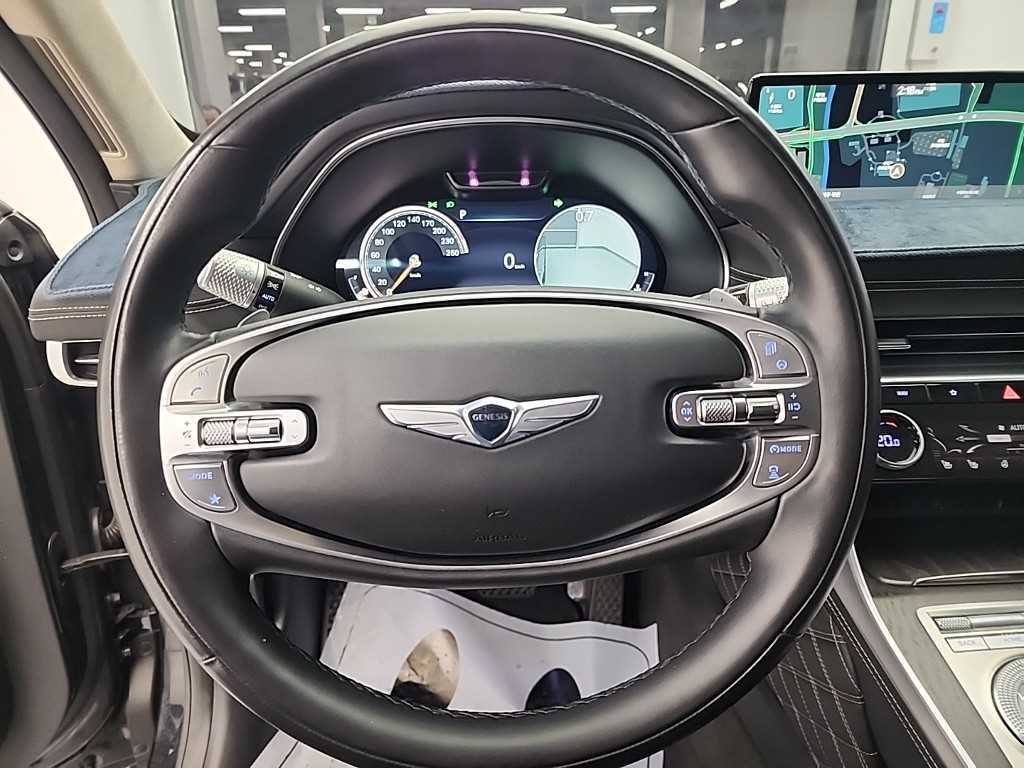 Genesis GV80 - Vista 9