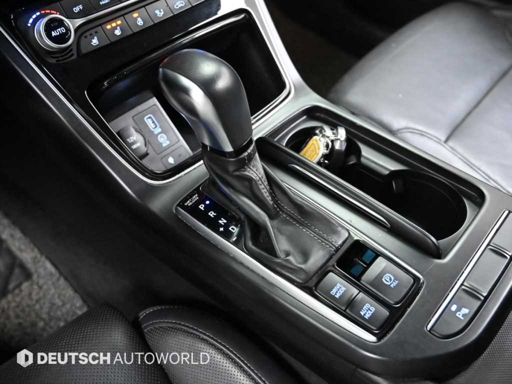 HYUNDAI Grandeur - Vista 9