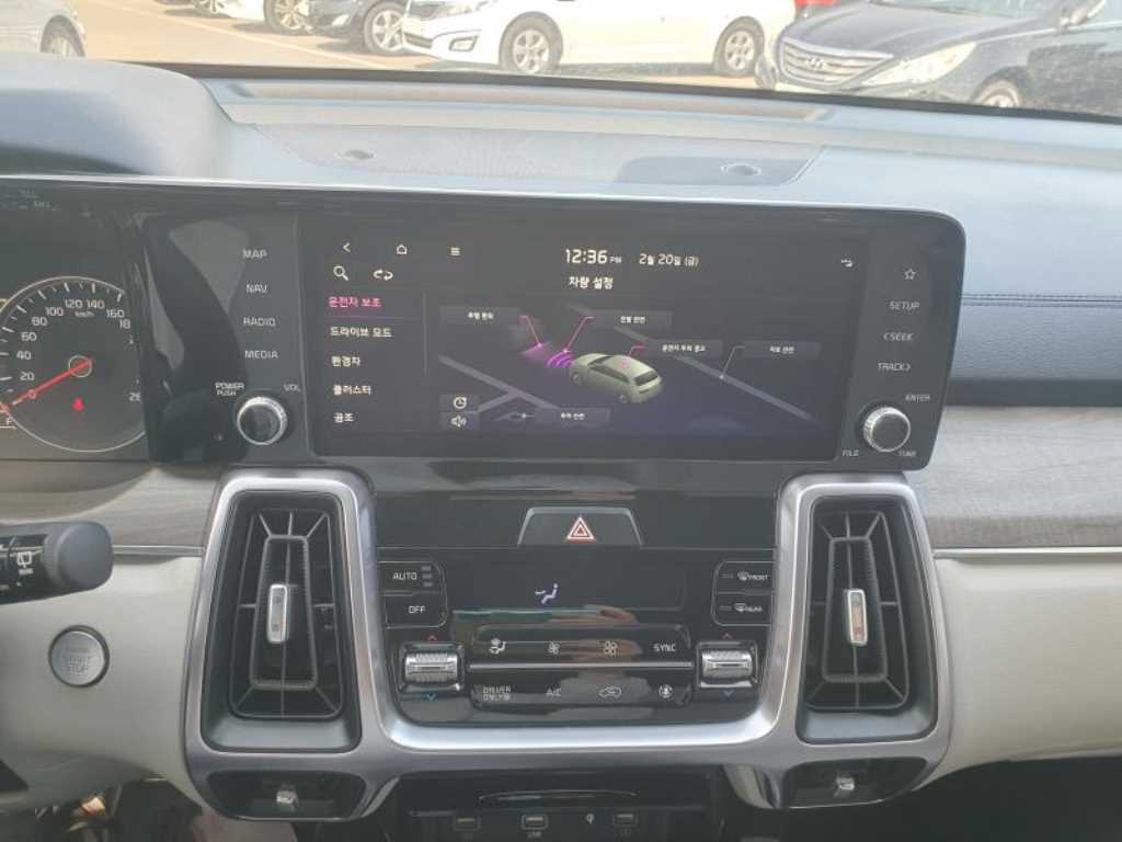 KIA Sorento - Vista 9