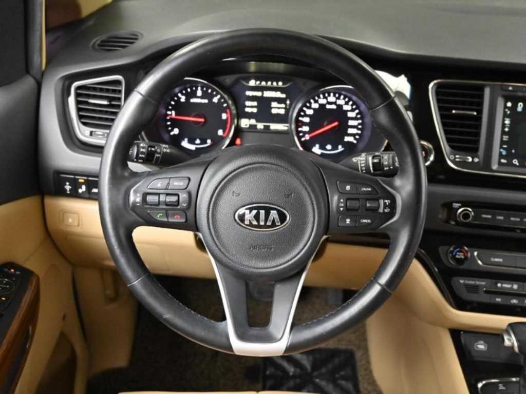 KIA Carnival 2017 Negro - Importación desde Corea - HF Imports Iquique - Foto 13