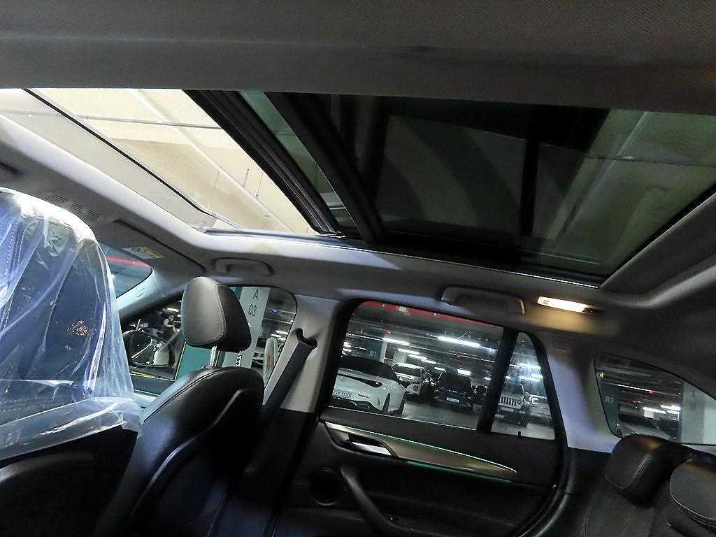 BMW X1 2021 the color of pearl - Importación desde Corea - HF Imports Iquique - Foto 16