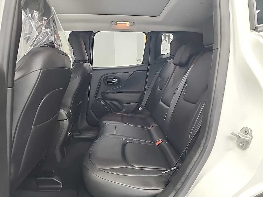 Jeep Renegade - Vista 12