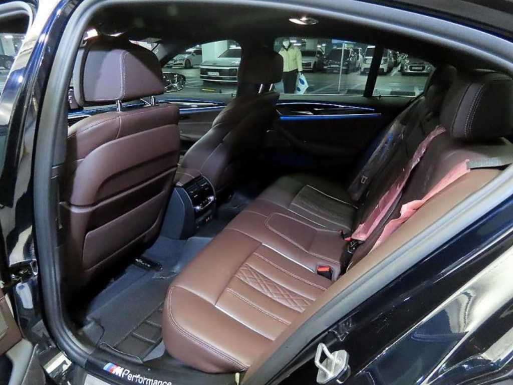 BMW 5 Series - Vista 7