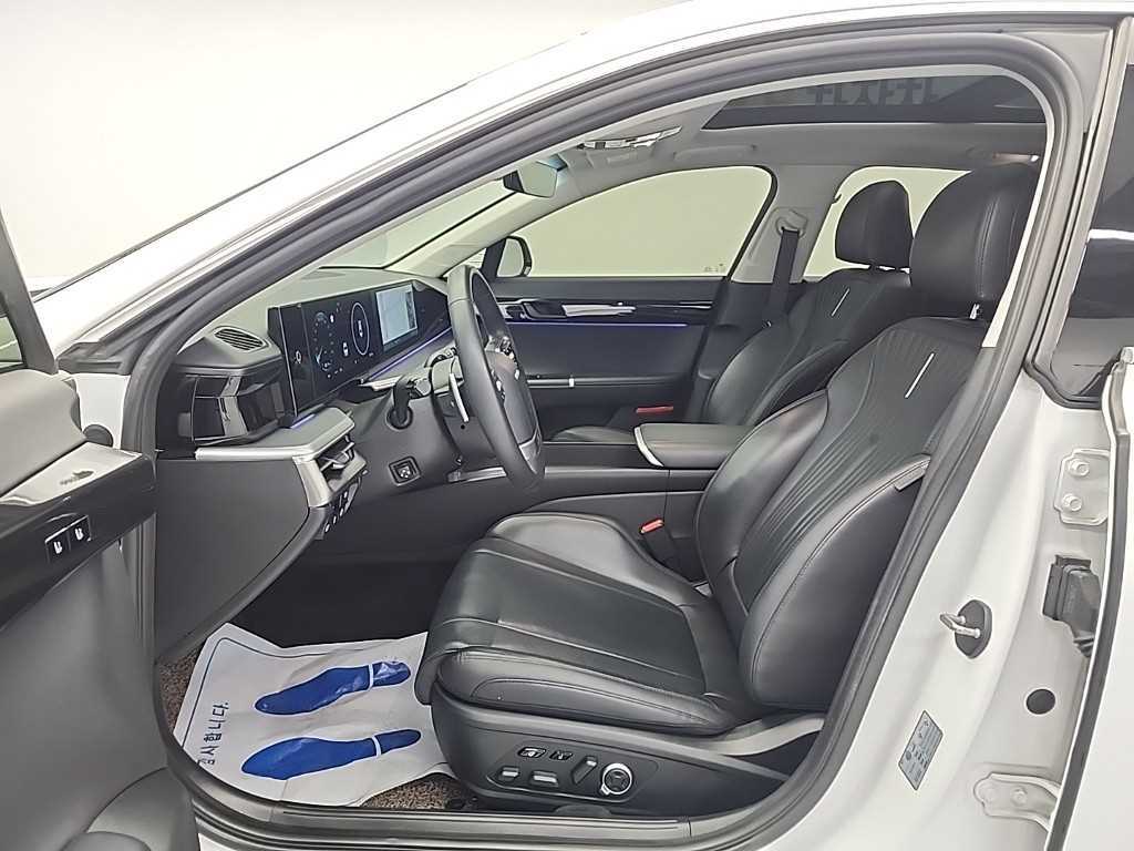 HYUNDAI Grandeur - Vista 11