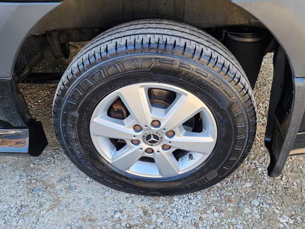 Mercedes Benz Sprinter 2021 Negro - Importación desde Corea - HF Imports Iquique - Foto 20