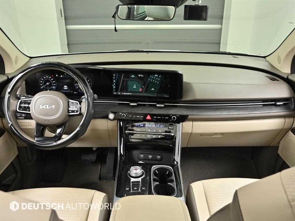 KIA Carnival - Vista 7