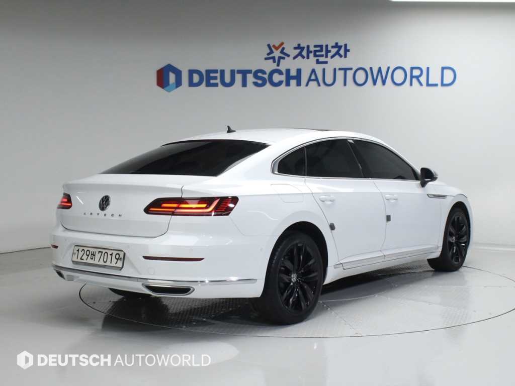 Volkswagen Arteon - Vista 2