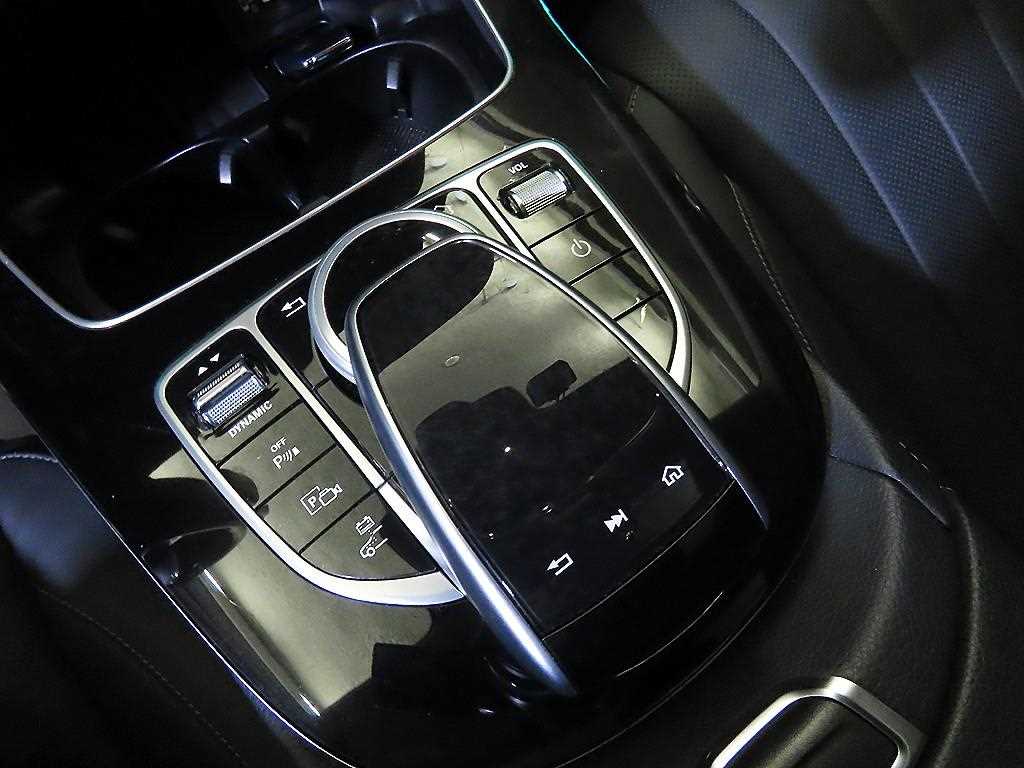 Mercedes Benz E class 2020 Plateado - Importación desde Corea - HF Imports Iquique - Foto 13