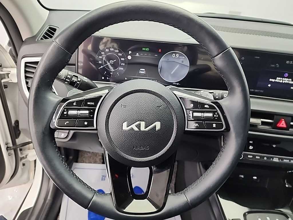 KIA Seltos - Vista 9