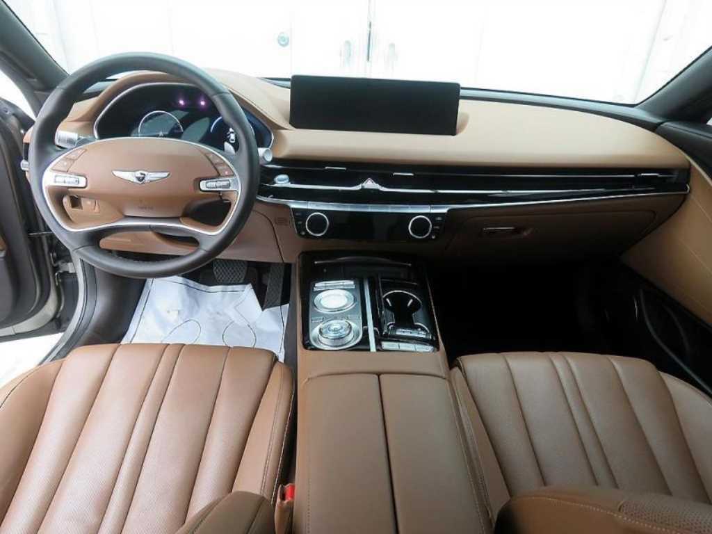 Genesis G80 - Vista 8