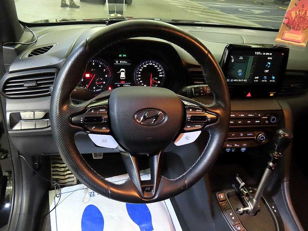 HYUNDAI Veloster - Vista 8