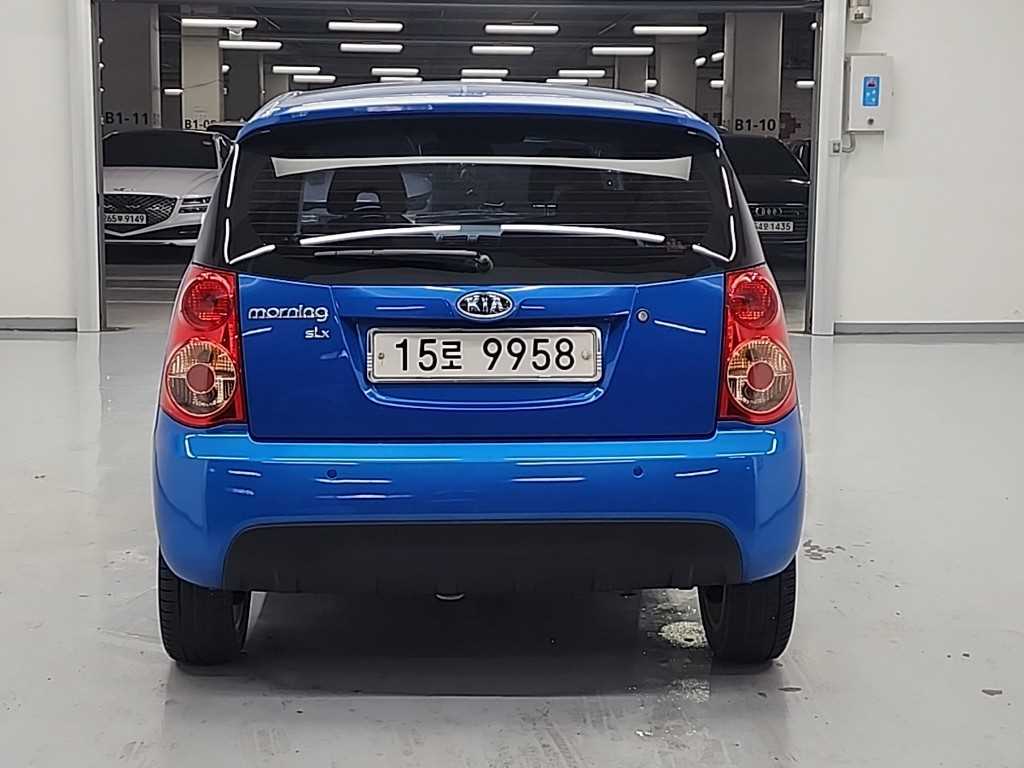 KIA Morning - Vista 4