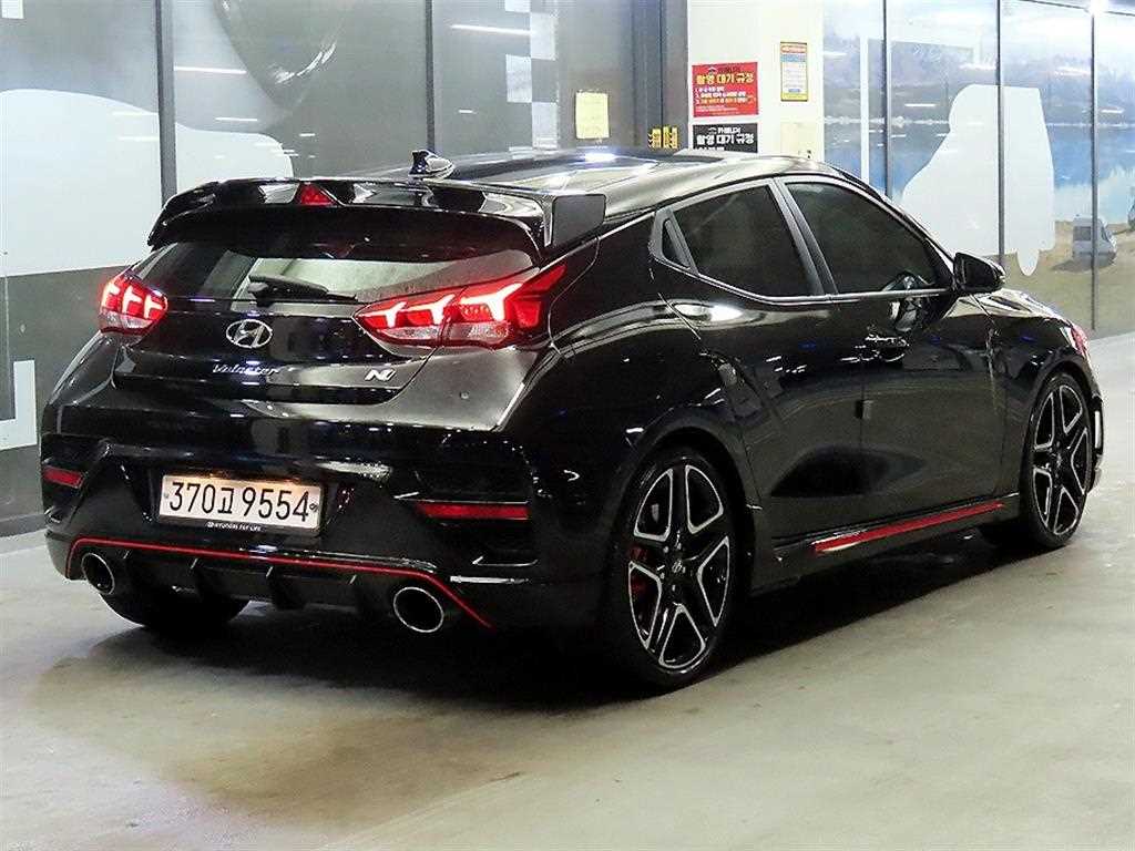 HYUNDAI Veloster - Vista 4