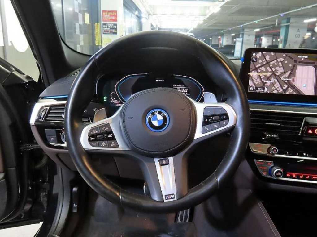 BMW 5 Series - Vista 8