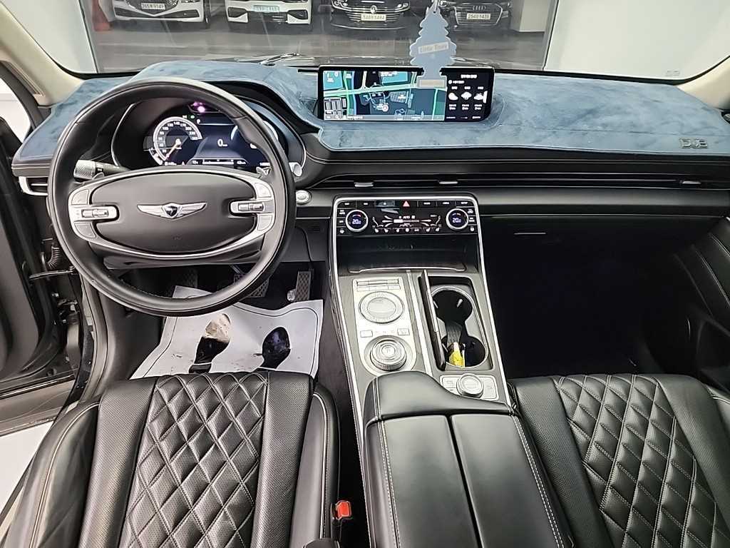 Genesis GV80 - Vista 7