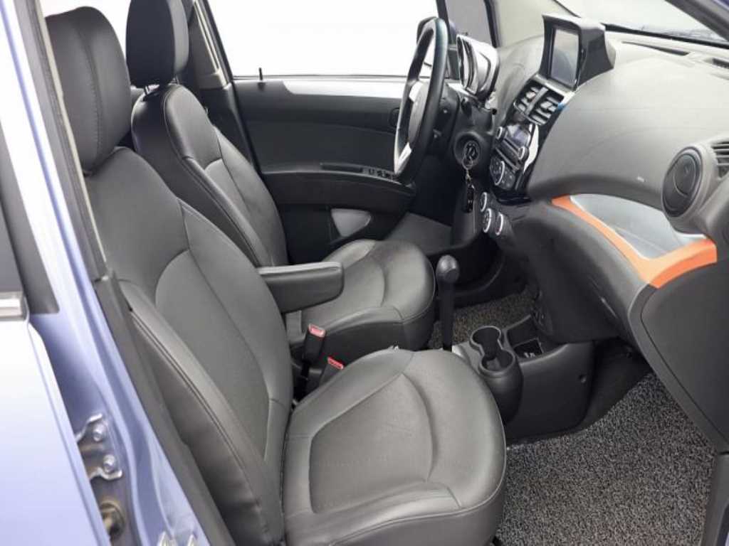 Chevrolet Spark - Vista 8