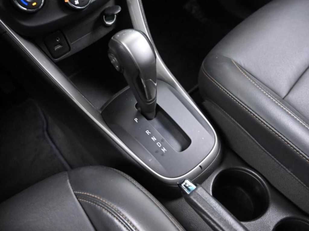 Chevrolet Trax - Vista 9