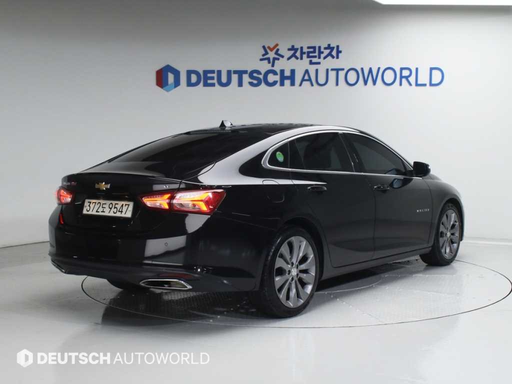 Chevrolet Malibu - Vista 2