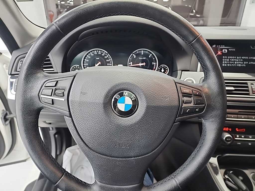 BMW 5 Series - Vista 9