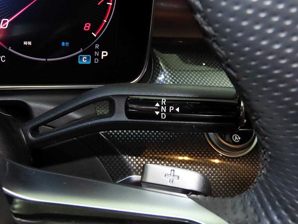 Mercedes Benz C Class 2023 Negro - Importación desde Corea - HF Imports Iquique - Foto 13