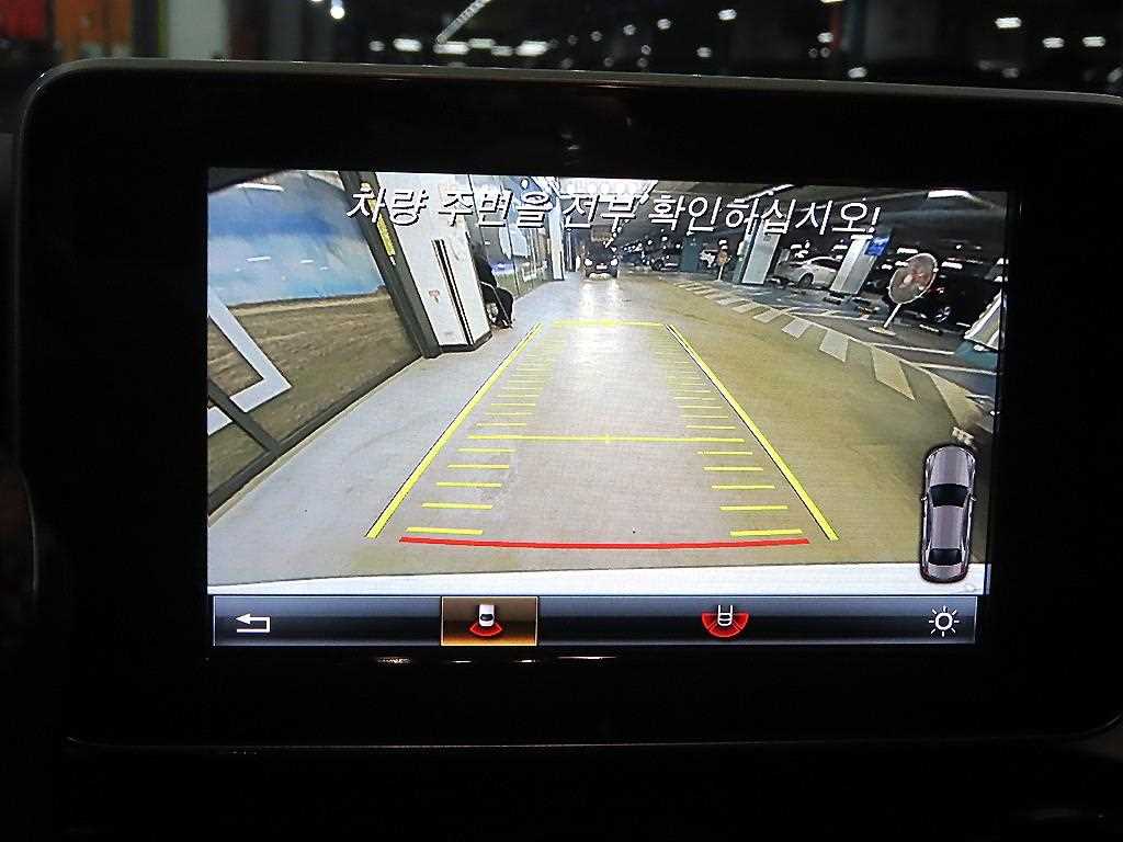 Mercedes Benz C Class 2018 Blanco - Importación desde Corea - HF Imports Iquique - Foto 16