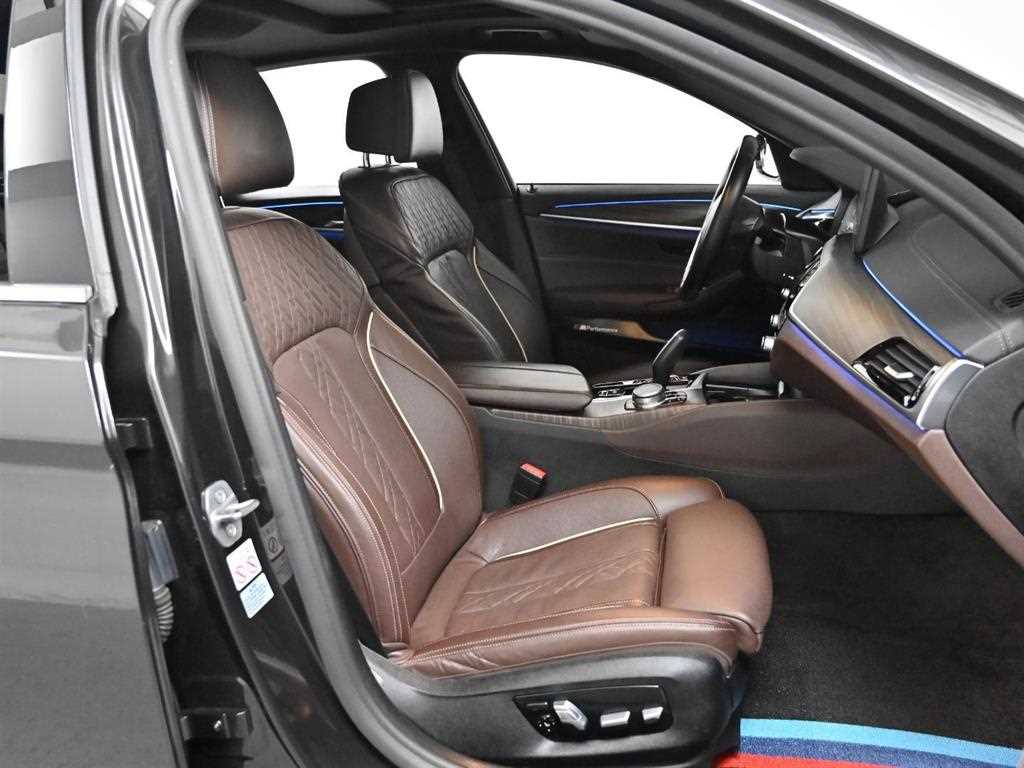 BMW 5 Series - Vista 10